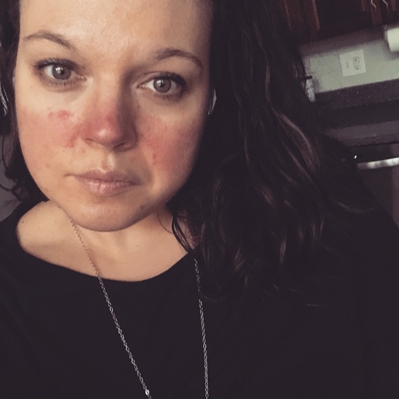 Meet your Posher, Jessica - Picture 5 of 5